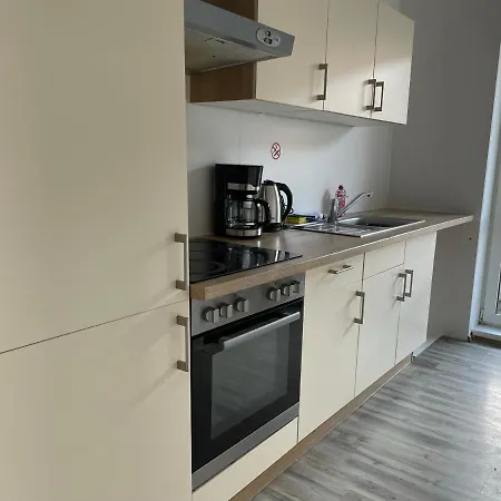 Schoene Zentrale In * Wilhelmshaven